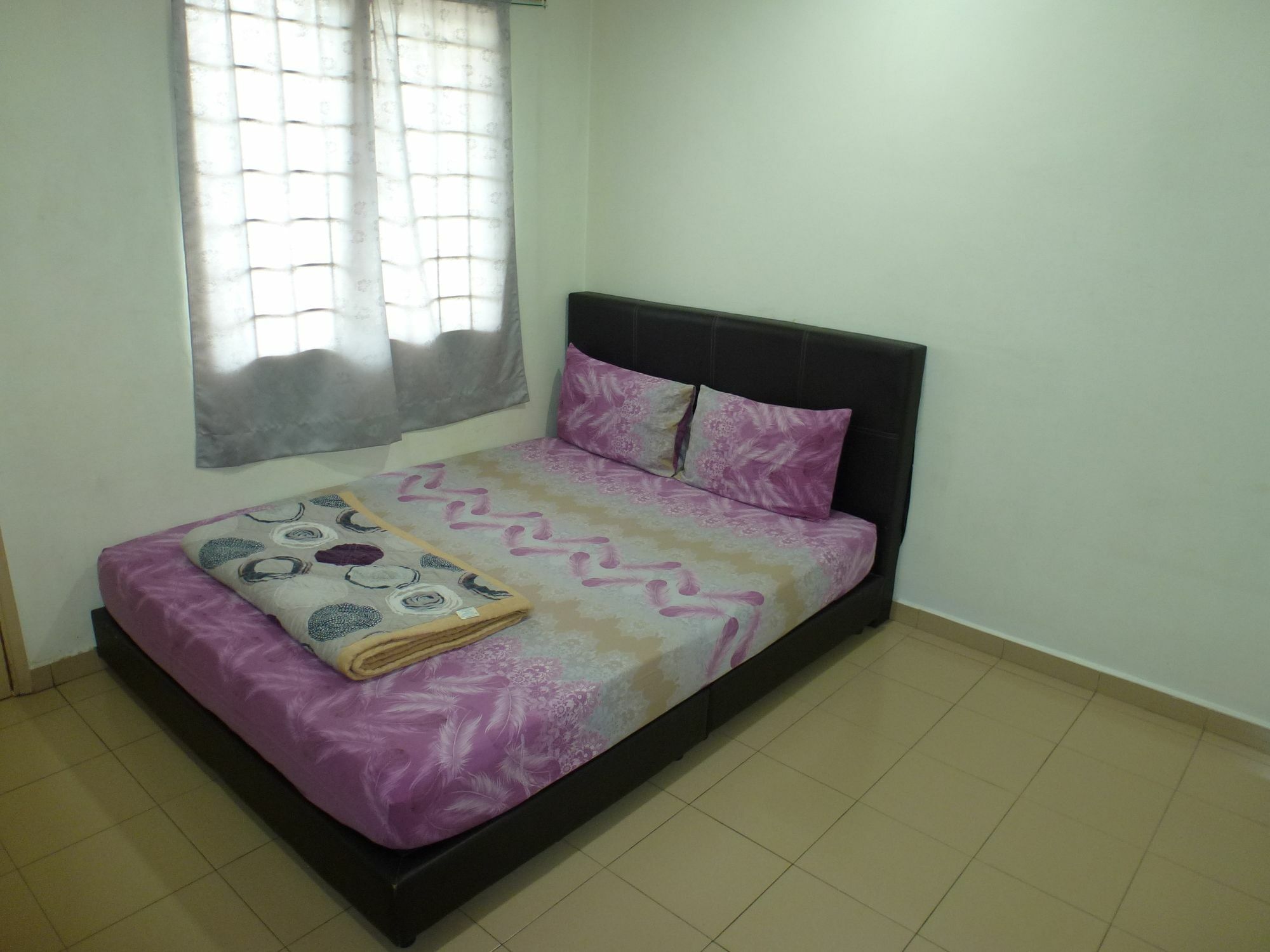 Batu Berendam Inn Kampong Sungai Putat ภายนอก รูปภาพ